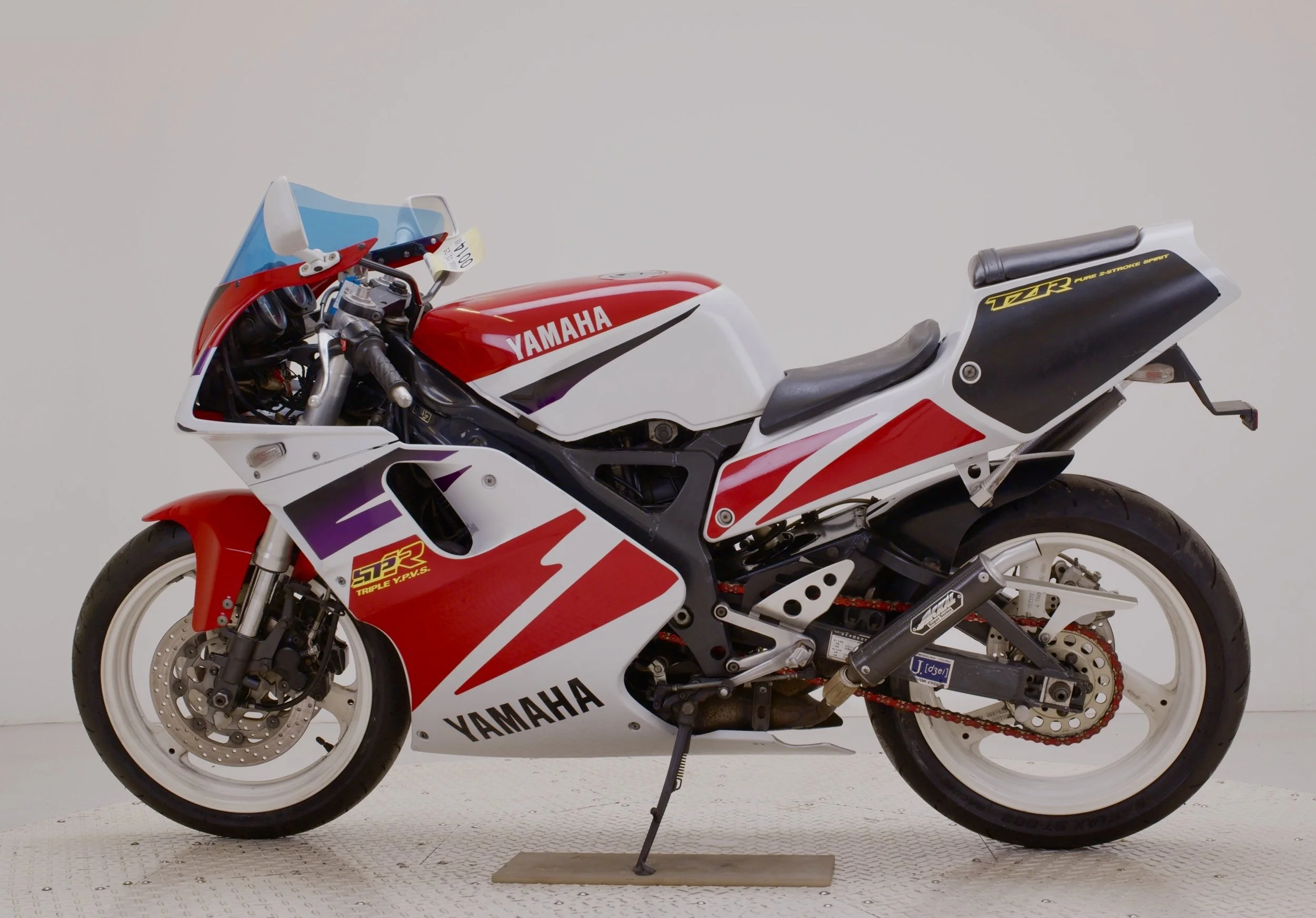 Moto2 Imports